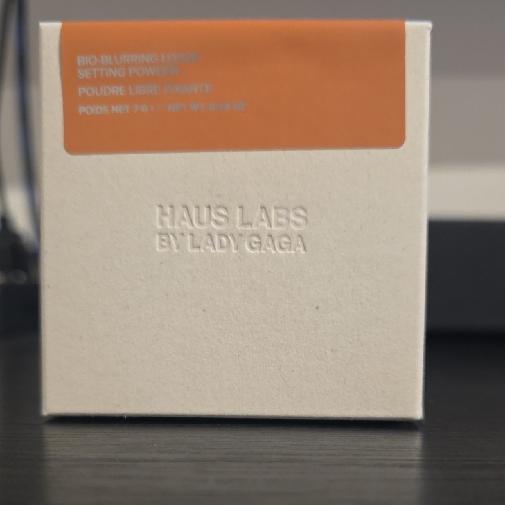 Haus Labs By Lady Gaga Bio-Blurring Loose Setting Powder - Orange